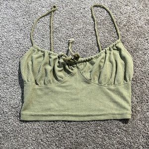 green cropped tank